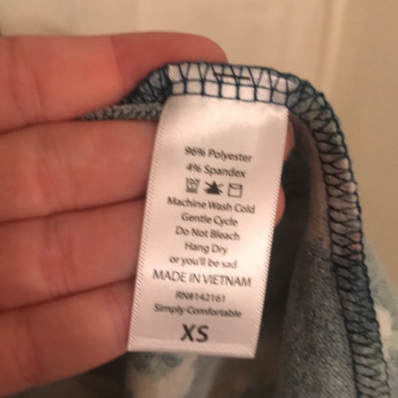 Stunning Sarah LuLaRoe Cardigan! - Picture 6 of 6